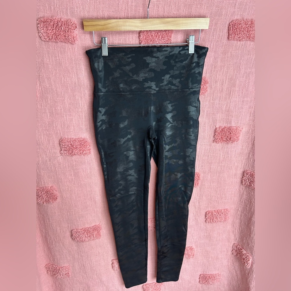 Spanx faux leather camo leggings size L
